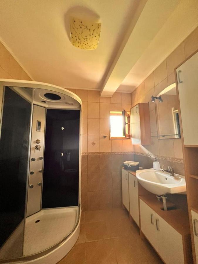 Casa Mardar Διαμέρισμα Oradea Εξωτερικό φωτογραφία